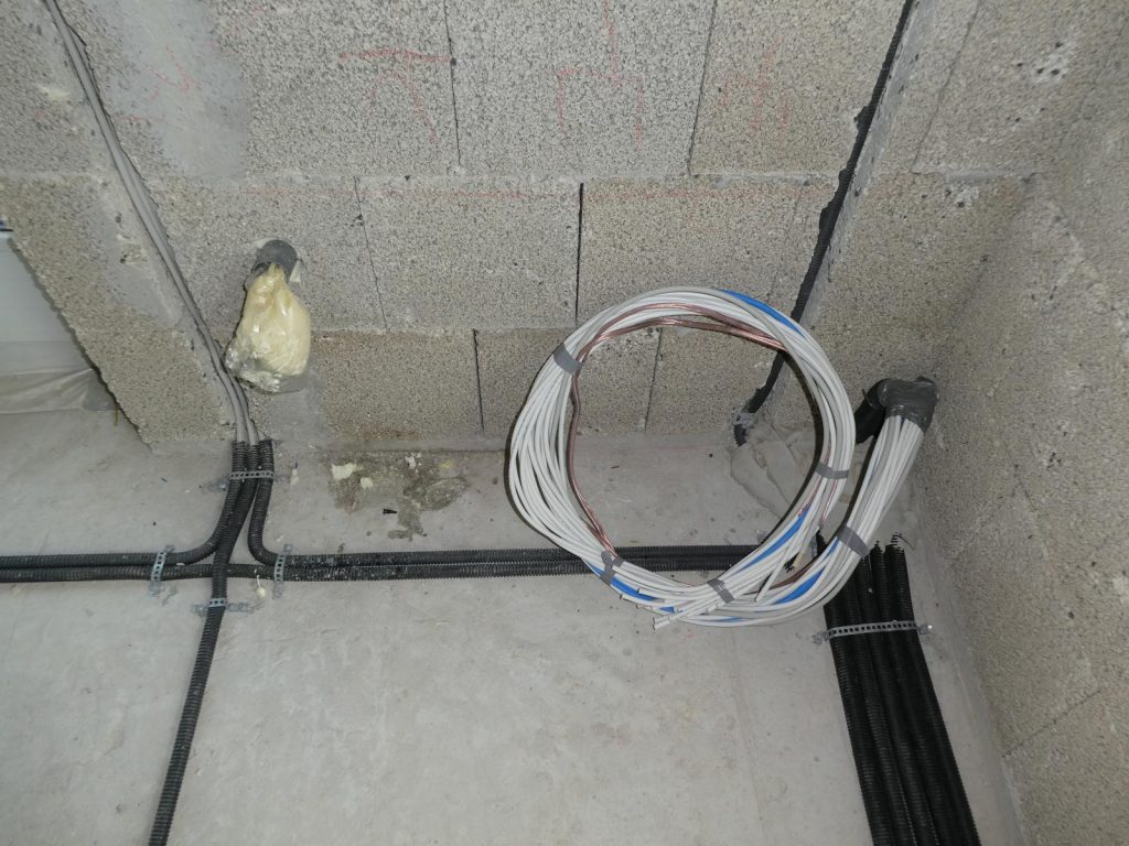 Satellitenverkabelung